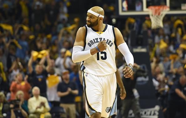 使外界对他 使外界对他