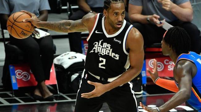 上表现得相 上表现得相