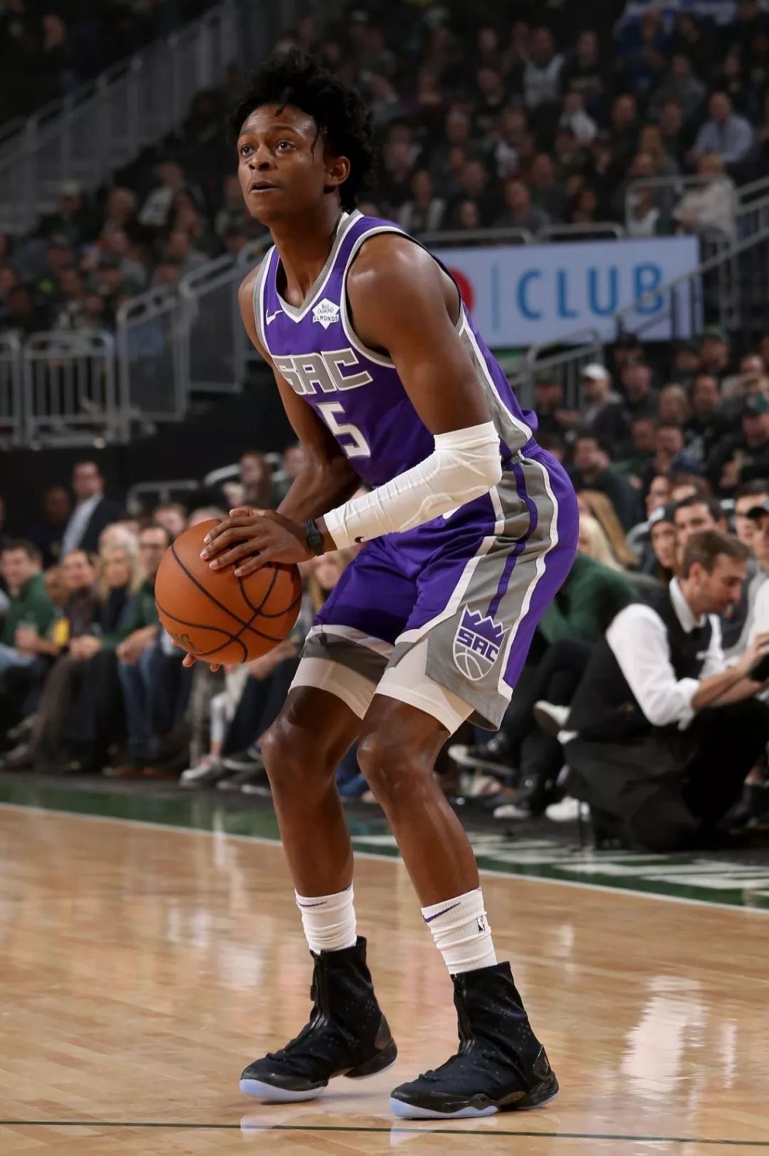 造犯规的目 造犯规的目