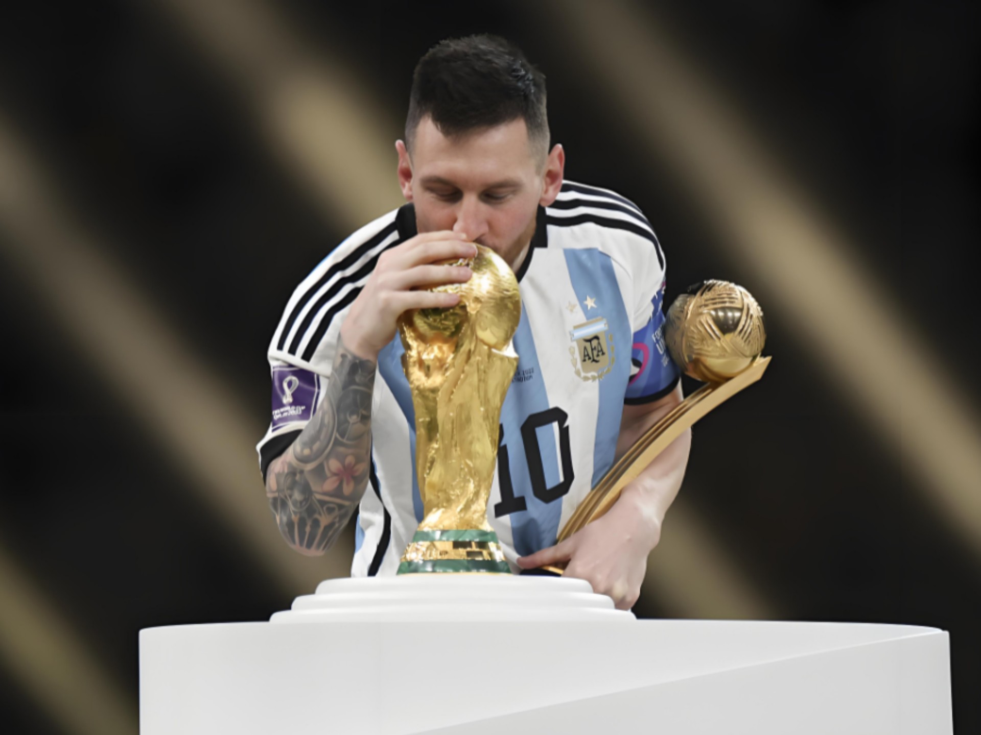 若再配以 若再配以