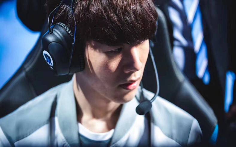 驗中付出昂 驗中付出昂